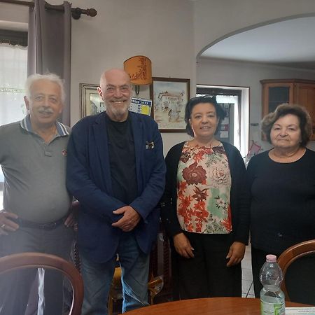 Il Laghetto Bed & Breakfast Torre Canavese Dış mekan fotoğraf